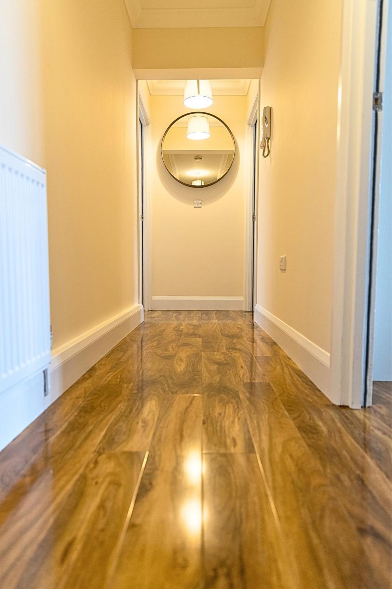 Heathrow Rare Find 2 Bedroom Plus 2 Bathroom Flat - Sleeps 6- Free Parking- Close To Heathrow Terminals-Quiet Development Stanwell Exteriör bild